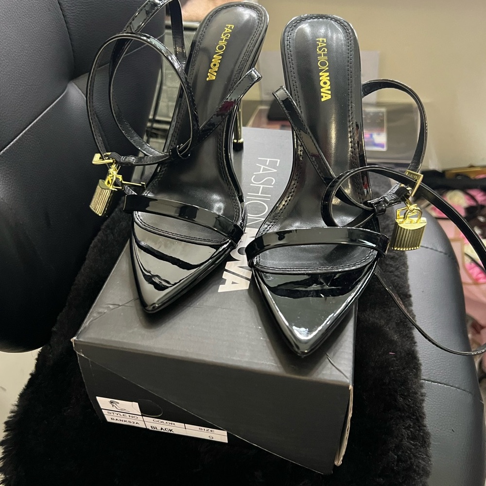 Fashion Nova Black Strappy Heels